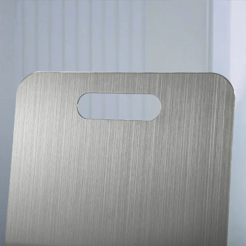 Premium snijplank van puur titanium