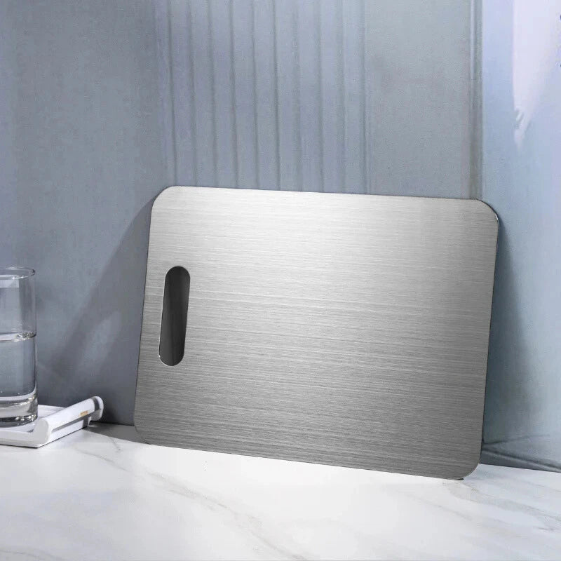 Premium snijplank van puur titanium