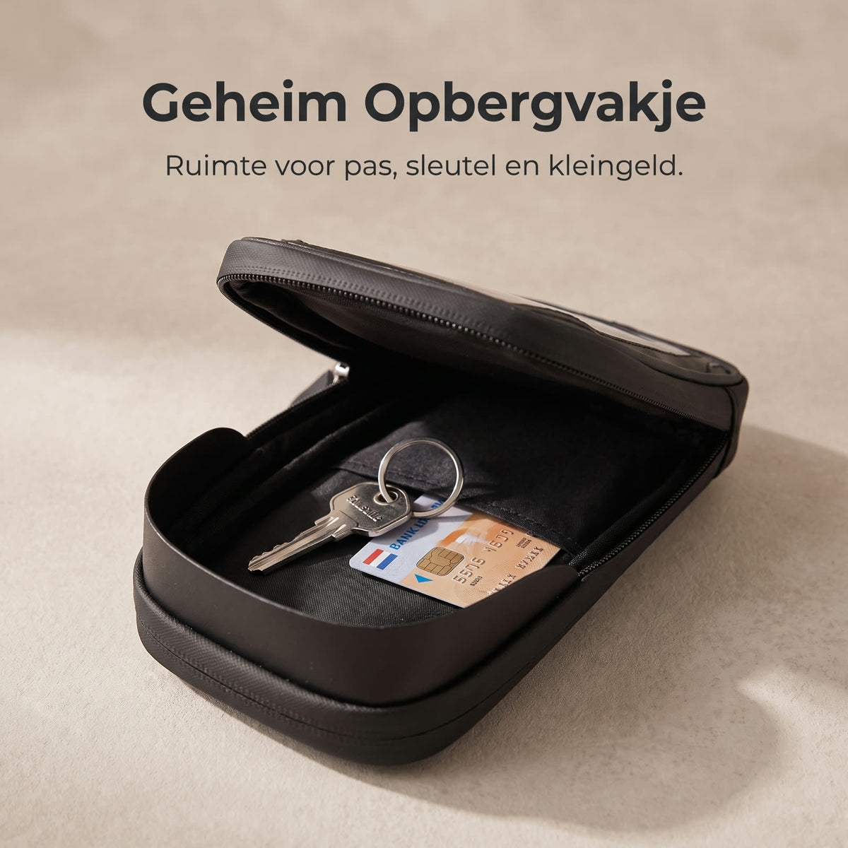 Geheim opbergvakje voor pas, sleutel en kleingeld