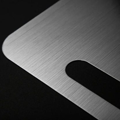 Premium snijplank van puur titanium